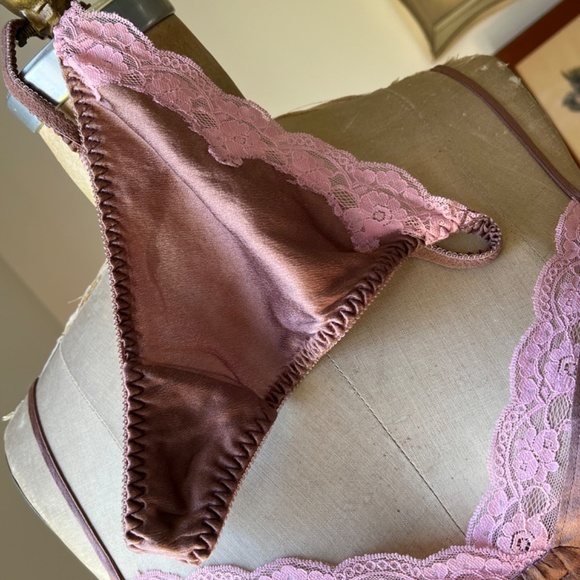 2 Lovely Victoria Secret Nightie/Slip Sets - Picture 3 of 5